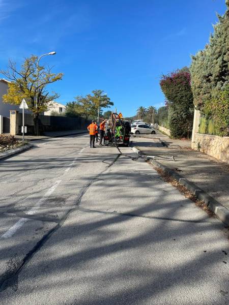 Réparation ponctuelle de voirie fissurée