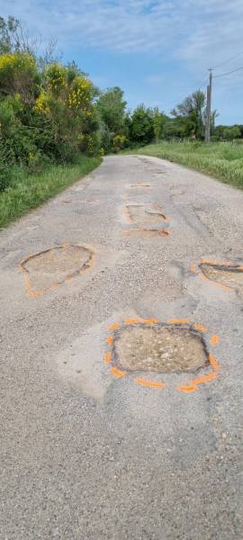 Comment reboucher un nid de poule ?