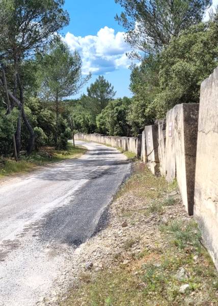 Réparation des bords de chaussées à l'enrobé projeté par VIA PATCH