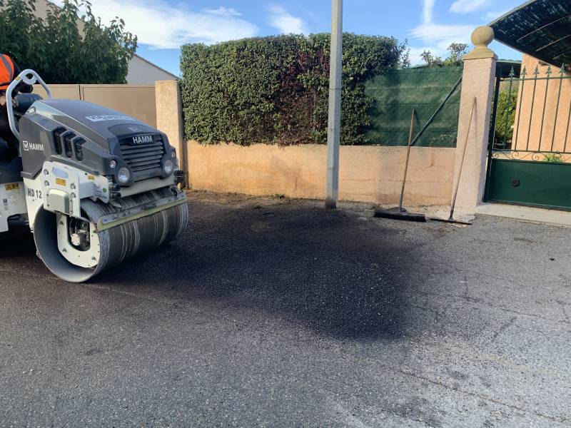 Rénovation des dégâts de la voirie sur LAMBESC dans le 13